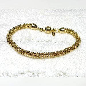 Gold bead bracelet with magnetic clasp